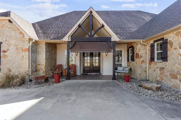 Granbury, TX 76049,9003 S Pinehurst Drive