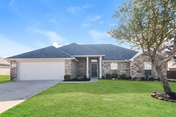 107 Haymeadow Drive, Crandall, TX 75114