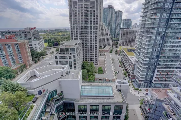 Toronto C01, ON M5V 1B7,600 Fleet ST #1909