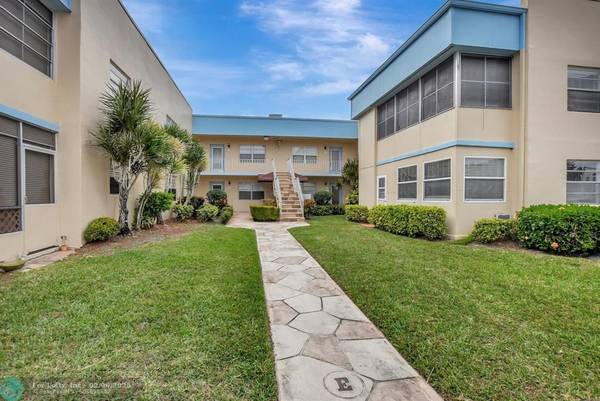 204 Burgundy  #204, Delray Beach, FL 33484