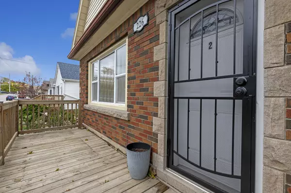 St. Catharines, ON L2P 2V8,226 WESTCHESTER AVE #2