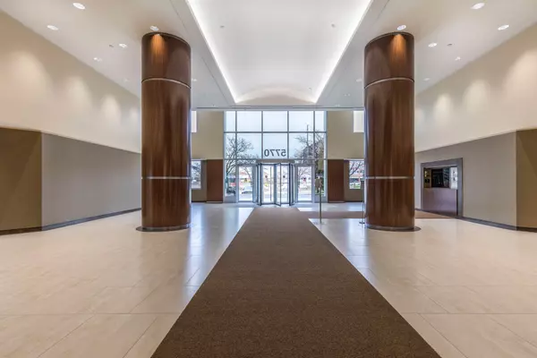 Mississauga, ON L5R 3G5,5770 Hurontario ST #501