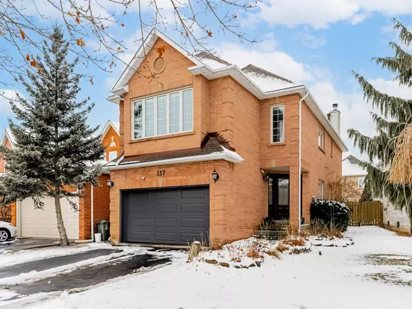 137 Cove CRES, Hamilton, ON L8E 5A1