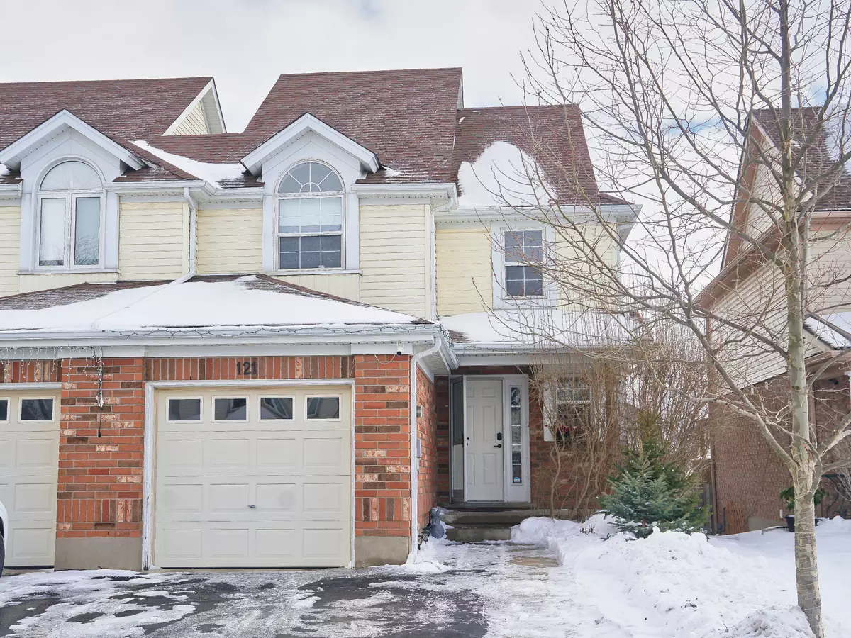 Guelph, ON N1E 7E8,121 Lee ST