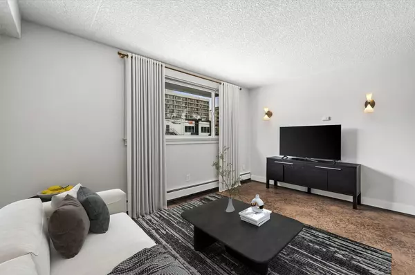 Calgary, AB T2N 1T7,315 9A ST NW #203