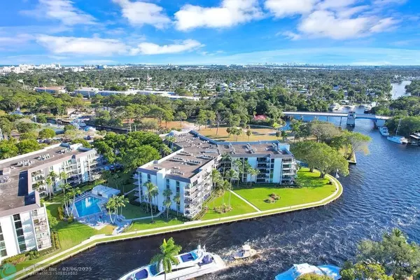 Fort Lauderdale, FL 33315,1350 RIVER REACH DR  #108