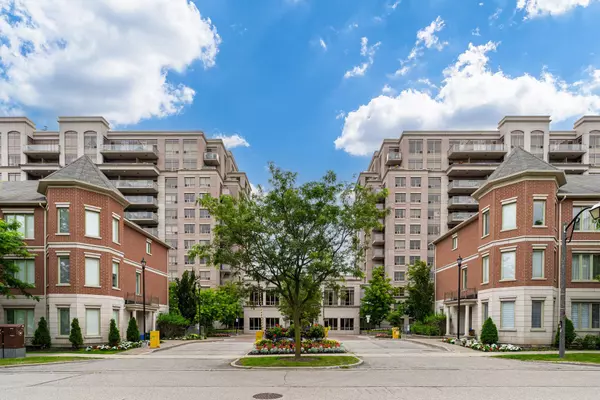 39 Galleria Pkwy #1005, Markham, ON L3T 0A6