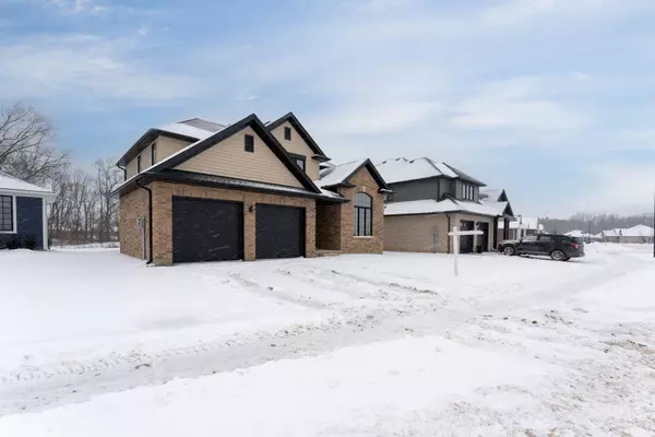 Strathroy-caradoc, ON N0L 1W0,2177 Lockwood CRES