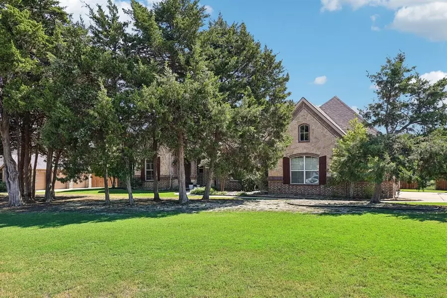 6010 Castle Way, Midlothian, TX 76065