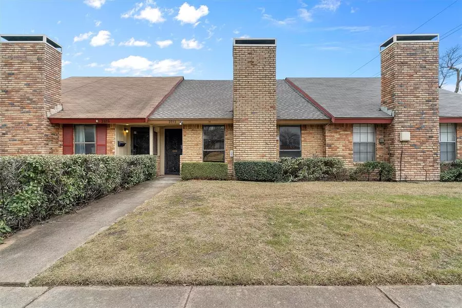 2032 Towngate Drive, Garland, TX 75041