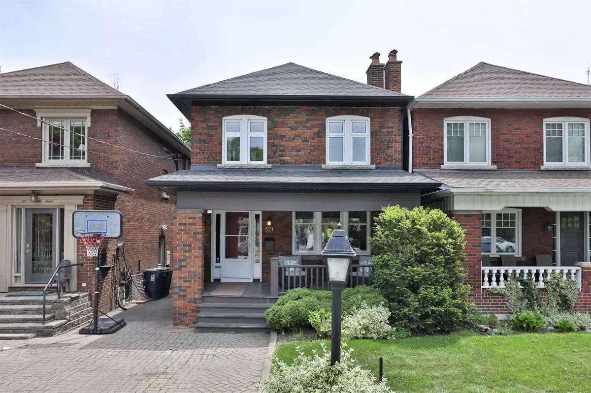 Toronto C03, ON M4R 1J3,321 Briar Hill AVE