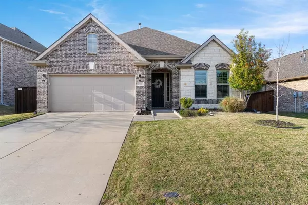 916 Spring Falls Drive, Mckinney, TX 75071