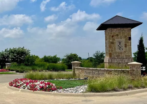 Haslet, TX 76052,315 Broadmoor Drive