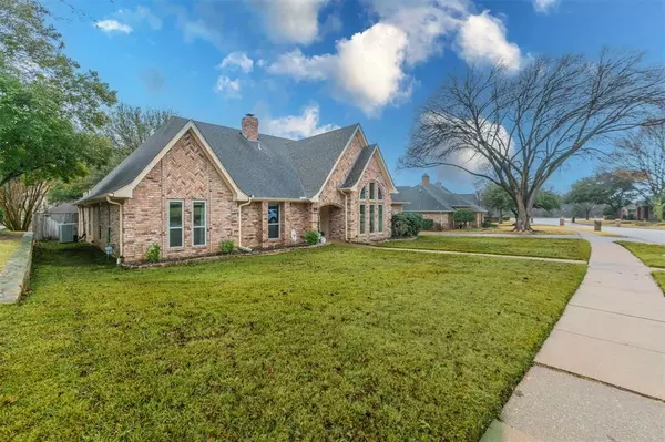 Grapevine, TX 76051,3055 Ridgeview Drive