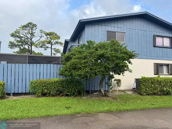 Lake Worth, FL 33463,4755 Holly Lake Dr  #1