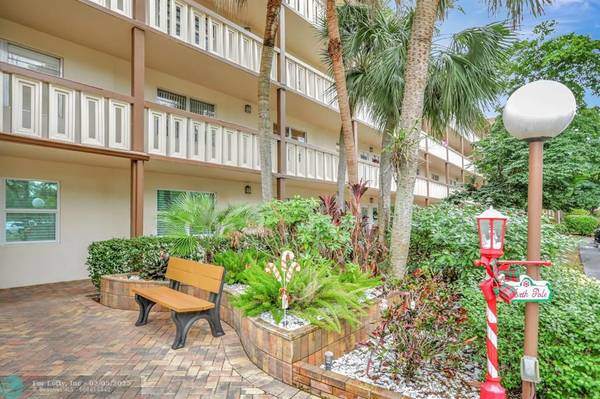 3102 Portofino Pt  #H4, Coconut Creek, FL 33066