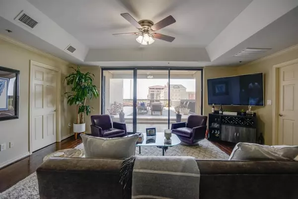 5909 Luther Lane #805, Dallas, TX 75225