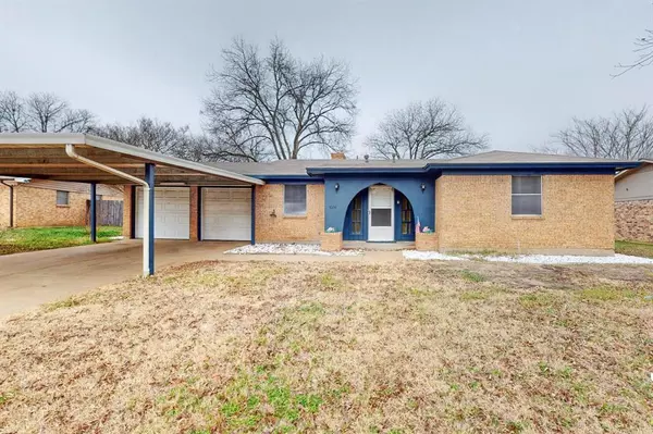 1024 Edna Drive, Everman, TX 76140