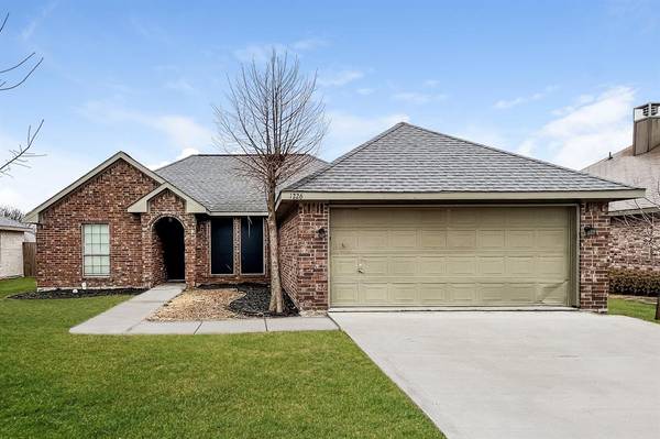 1226 Clay Lane, Seagoville, TX 75159