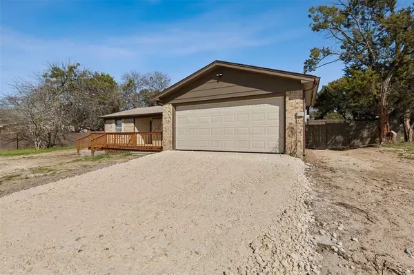 Blum, TX 76627,120 Ezell Drive