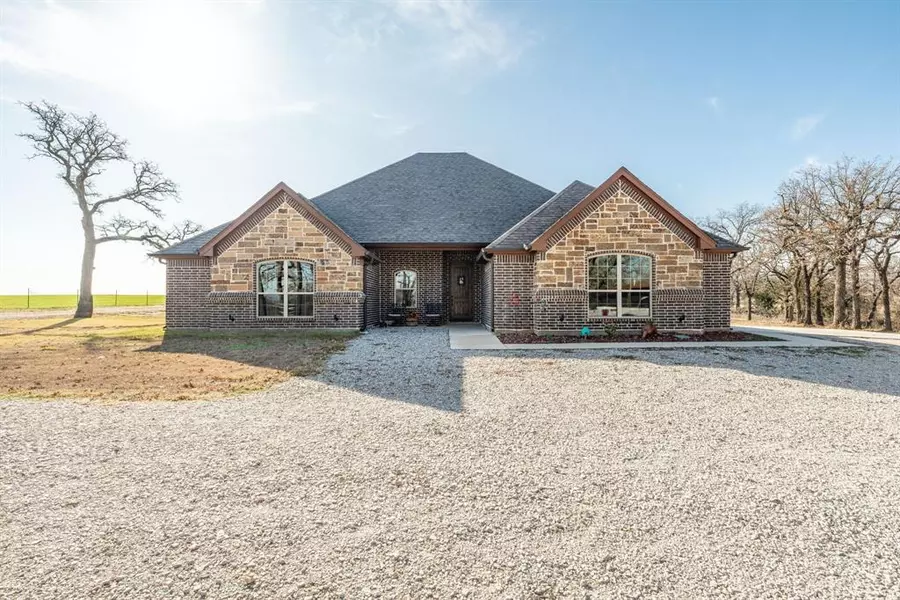 820 Erwin Road, Poolville, TX 76487