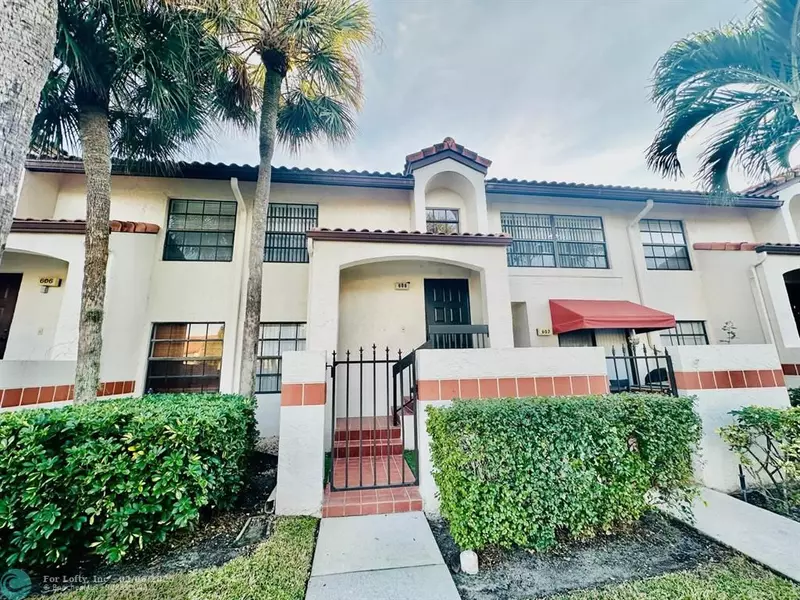 608 Lincoln Court  #608, Deerfield Beach, FL 33442