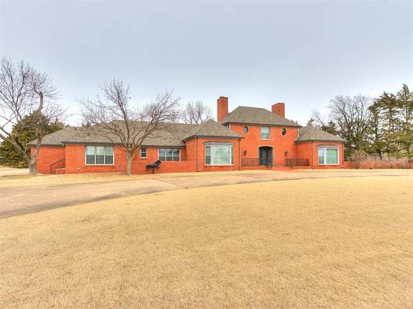 1509 W Wilshire Boulevard, Nichols Hills, OK 73116