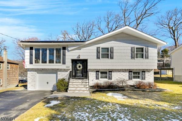 521 Edith Rd, Roxbury Twp., NJ 07850