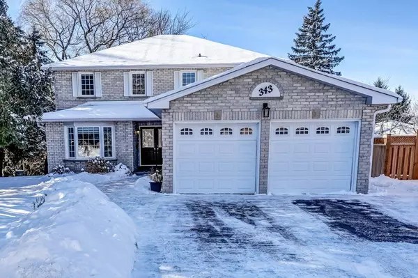 343 Herridge CIR, Newmarket, ON L3Y 7H9