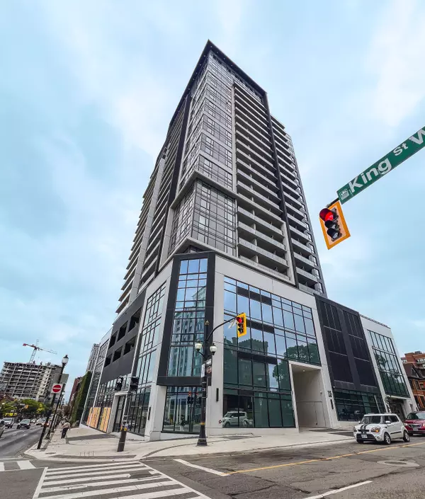 15 Queen ST #1106, Hamilton, ON L8P 0C6