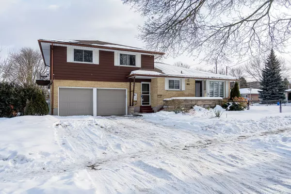 155 Massey AVE, Kitchener, ON N2C 1M6