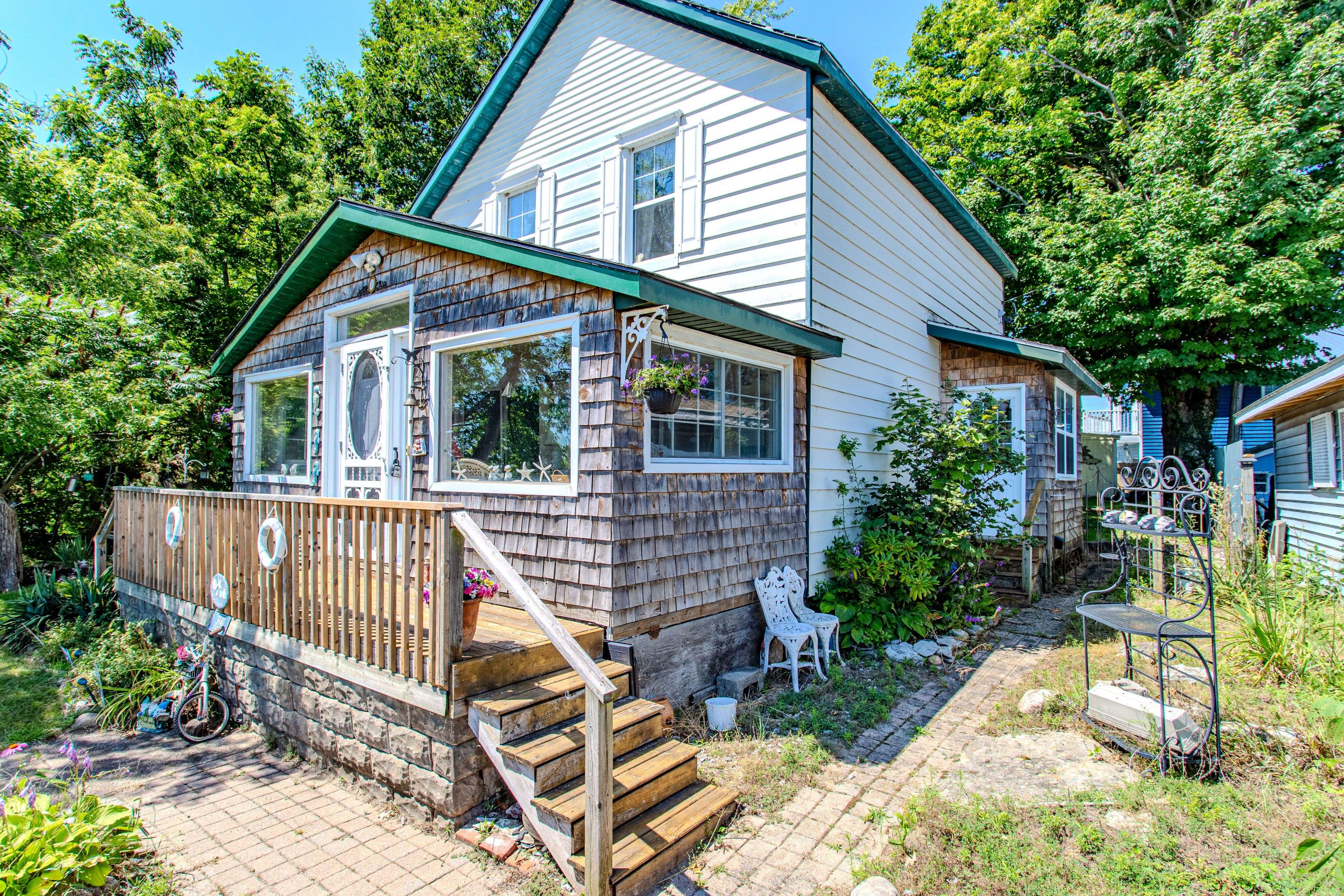 Fort Erie, ON L0S 1B0,3840 TERRACE LN