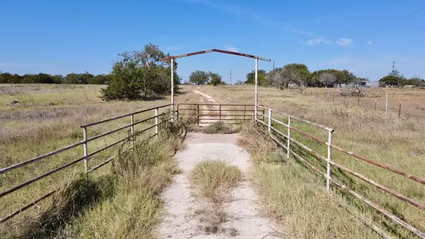 575 Hcr 1231,  Whitney,  TX 76692