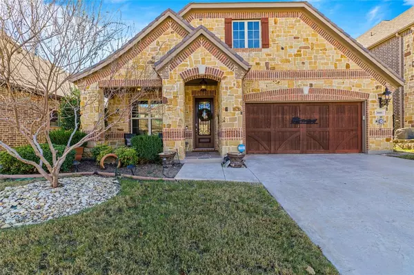 3000 Bella Lago Drive, Denton, TX 76210