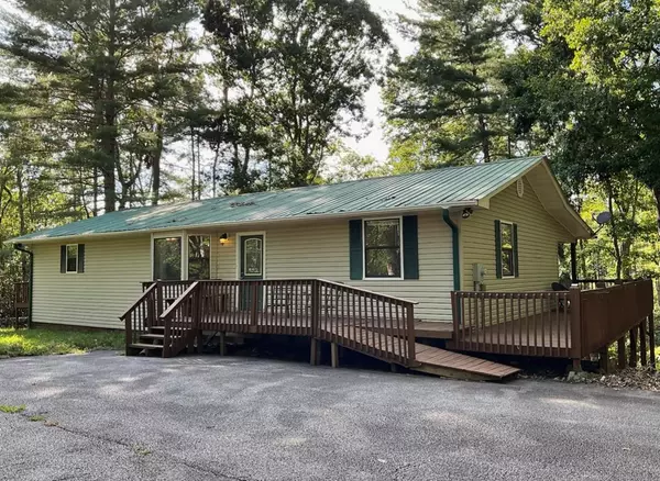 774 Sky Trek Drive, Murphy, NC 28906