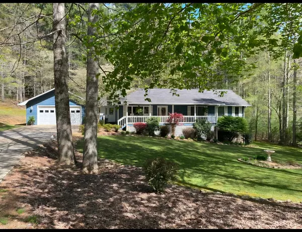 380 Pinebrook Drive, Blairsville, GA 30512