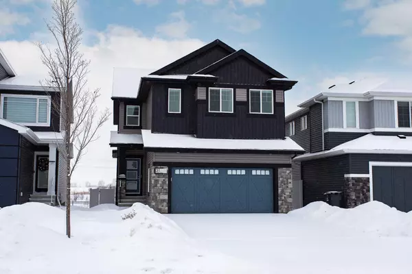 31 Memorial Pkwy, Rural Red Deer County, AB T4E 3B7