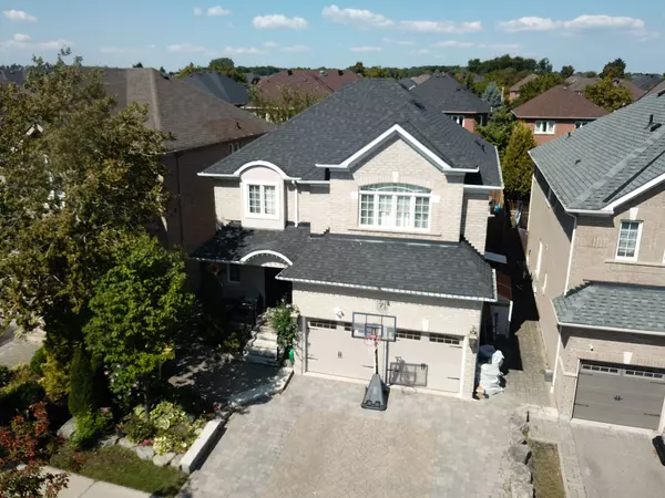 Richmond Hill, ON L4C 0S8,71 Gracedale DR