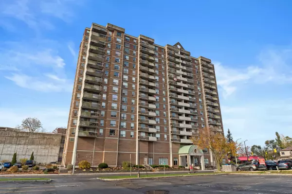 Vanier And Kingsview Park, ON K1L 8K8,200 Lafontaine AVE #510