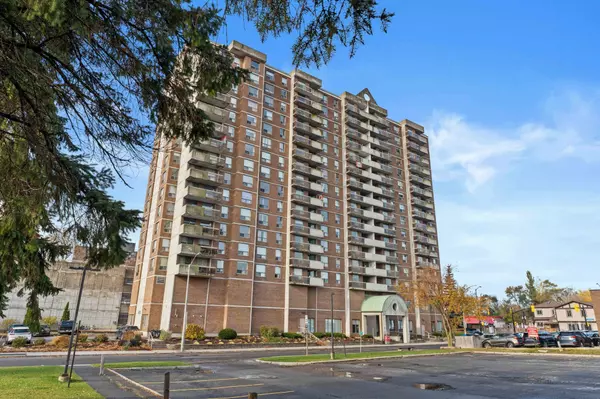 Vanier And Kingsview Park, ON K1L 8K8,200 Lafontaine AVE #510