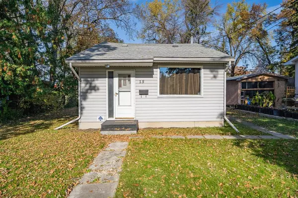 15 Sadler AVE, Winnipeg, MB R2M 1N6