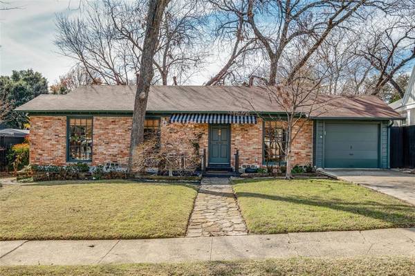 5015 Stoneleigh Avenue, Dallas, TX 75235