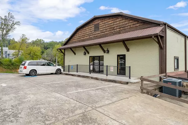 Blue Ridge, GA 30513,146 Depot Street