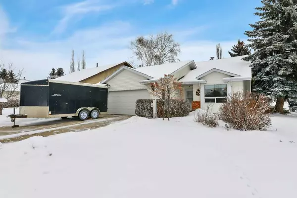 1 Rowntree CRES, Red Deer, AB T4P3K5