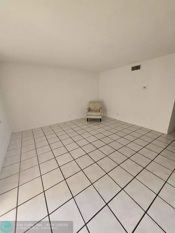 Fort Lauderdale, FL 33305,1401 NE 17th Ct  #110