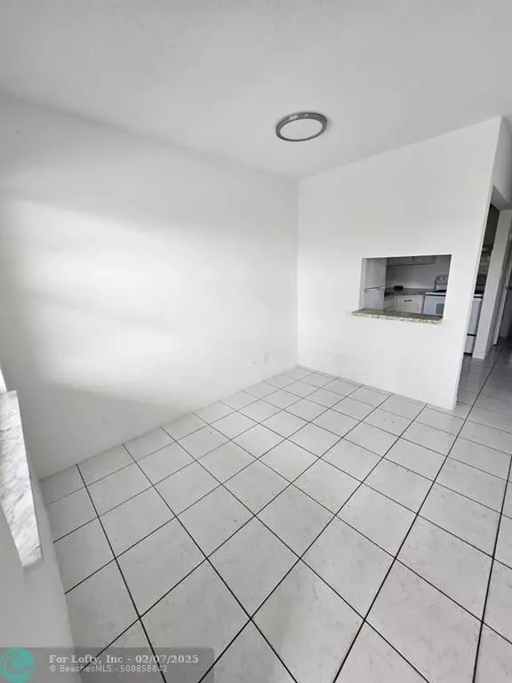 Fort Lauderdale, FL 33305,1150 NE 17th Ct  #15