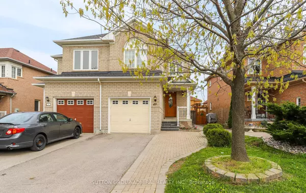 Vaughan, ON L6A 3M3,49 National Pine DR