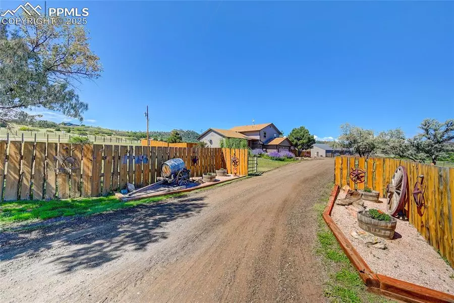 1641 Castlewood DR, Franktown, CO 80116