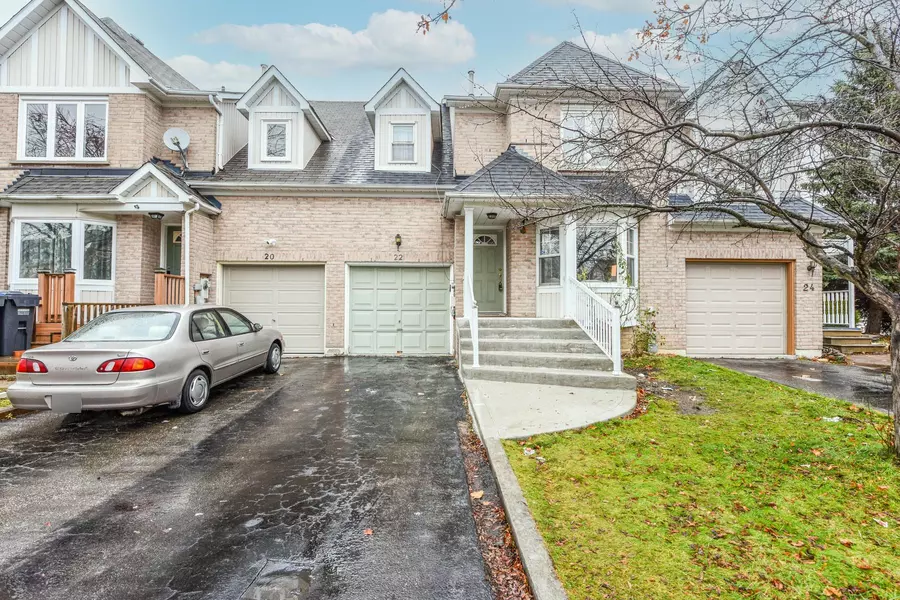 22 Desert Sand DR, Brampton, ON L6R 1V5