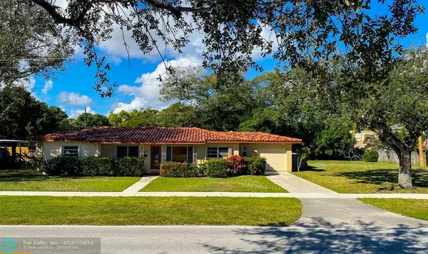 417 NE 11th Ave, Pompano Beach, FL 33060